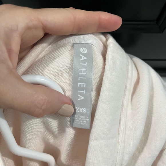 NWOT ATHLETA Yogi Side Slit High Low Hem - Picture 5 of 9